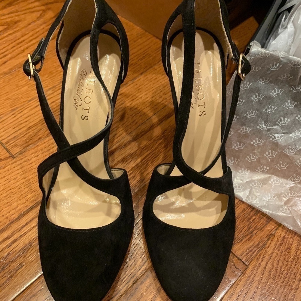 Talbots Black Luisa Heel 6 1/2